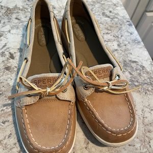 Sperry Angelfish 8.5 / Gold Laces / Unworn / No Box